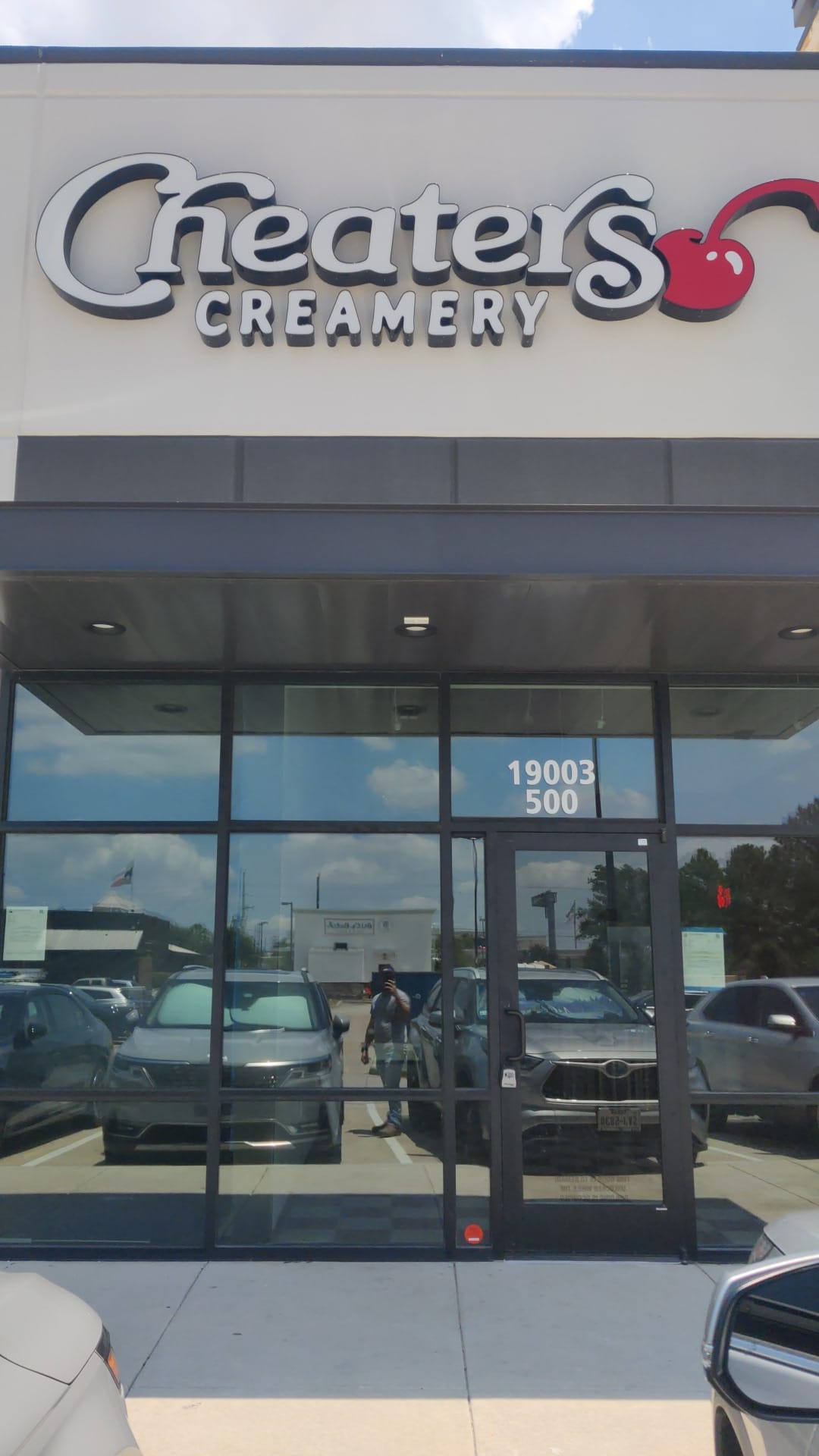 Cheaters Creamery  Exterior